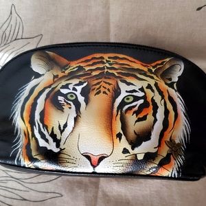 This item will be deleted from my closet. EARLY BIRD GETS THE WORM!